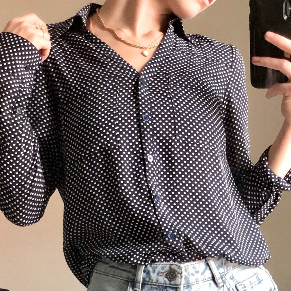 EXPRESS PORTOFINO Blouse • XS• Navy blue & White Polkadots • Lightweight